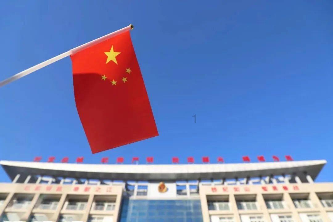 逃离潮湿的房屋
